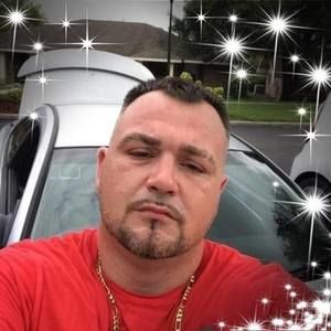 Meet your Posher, Bruce